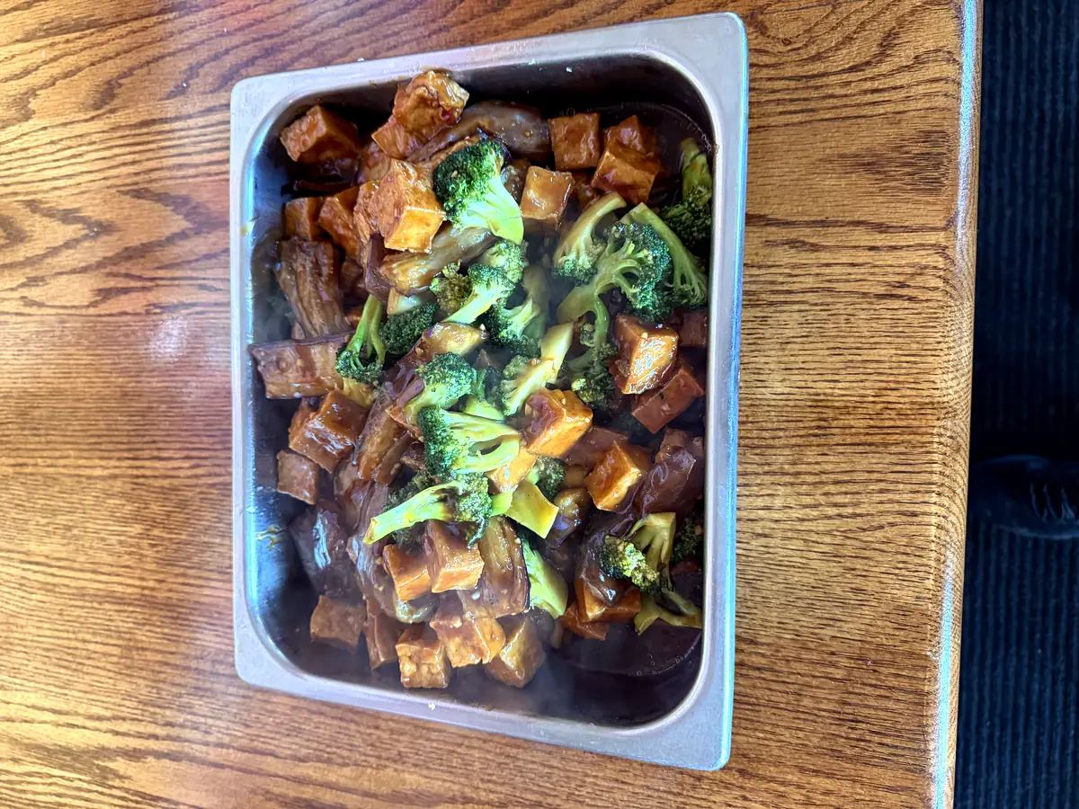 Eggplant, Tofu and Broccoli catering tray prepared by Autumn Court in Phoenix