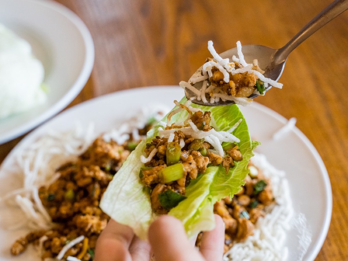 Chicken lettuce wraps catering tray, Autumn Court Phoenix