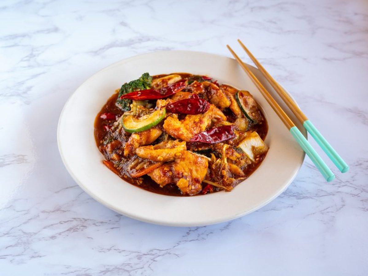 Szechuan Chicken, Autumn Court Phoenix